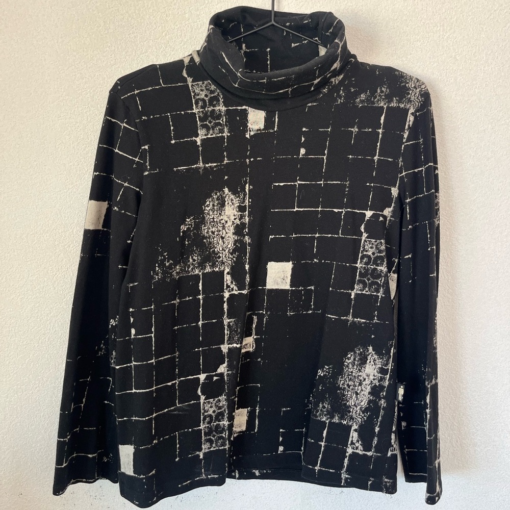 JPG Jean’s Long Sleeve Turtleneck Blouse